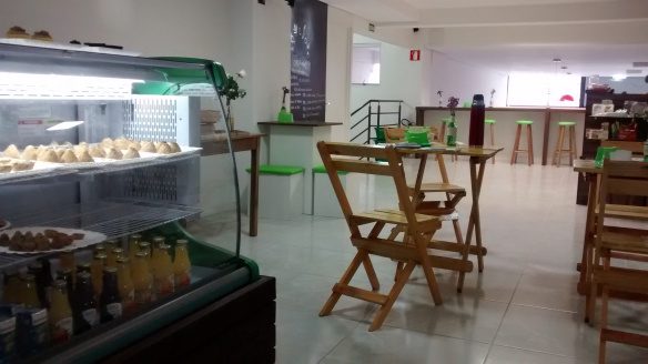 Fitlife tem loja e café no bairro São Pelegrino. Foto: Kelly Pelisser